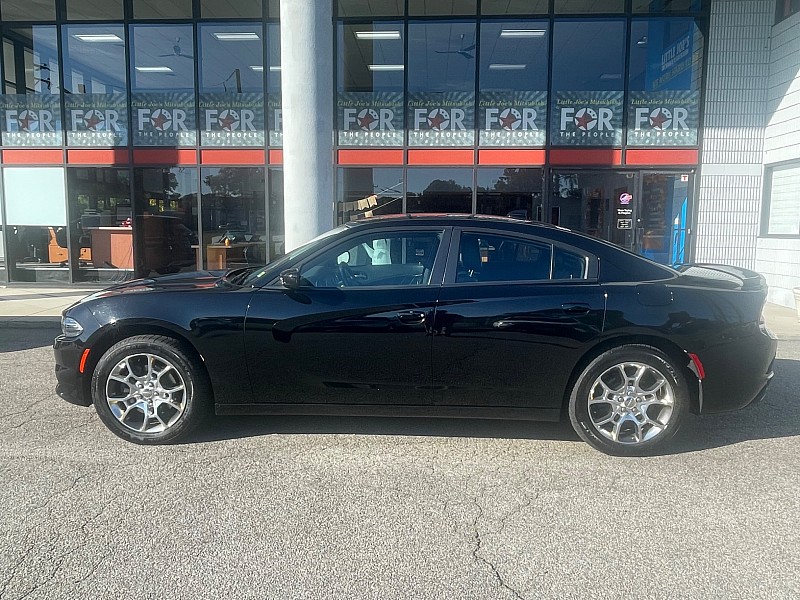 Used 2016 Dodge Charger SXT with VIN 2C3CDXJG5GH111031 for sale in Chesapeake, VA