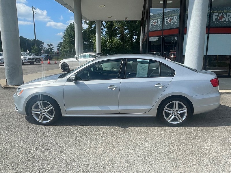 Used 2014 Volkswagen Jetta SE with VIN 3VWD17AJXEM291672 for sale in Chesapeake, VA