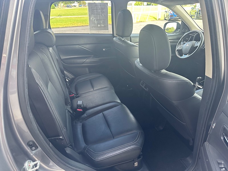 Used 2019 Mitsubishi Outlander SEL with VIN JA4AZ3A36KJ001407 for sale in Chesapeake, VA