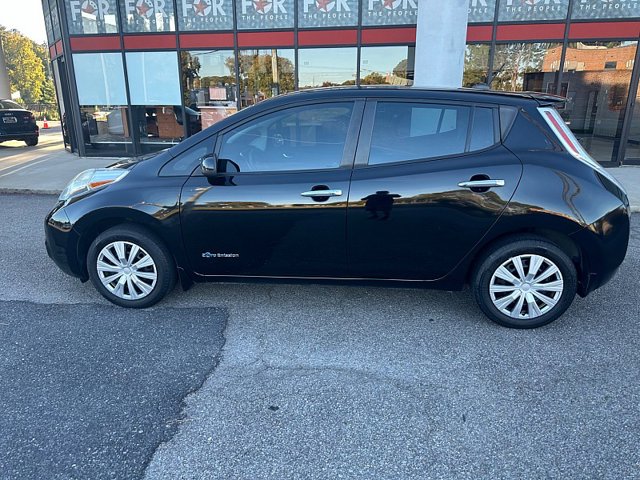 Used 2015 Nissan LEAF S with VIN 1N4AZ0CP6FC332542 for sale in Chesapeake, VA